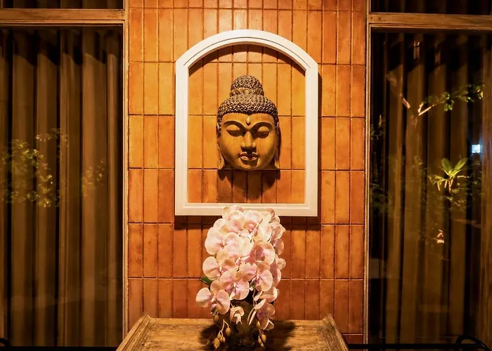 Purnama House 4*