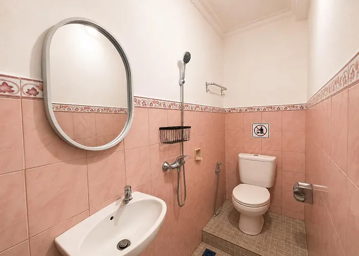 Purnama House بيت ضيافة 3*